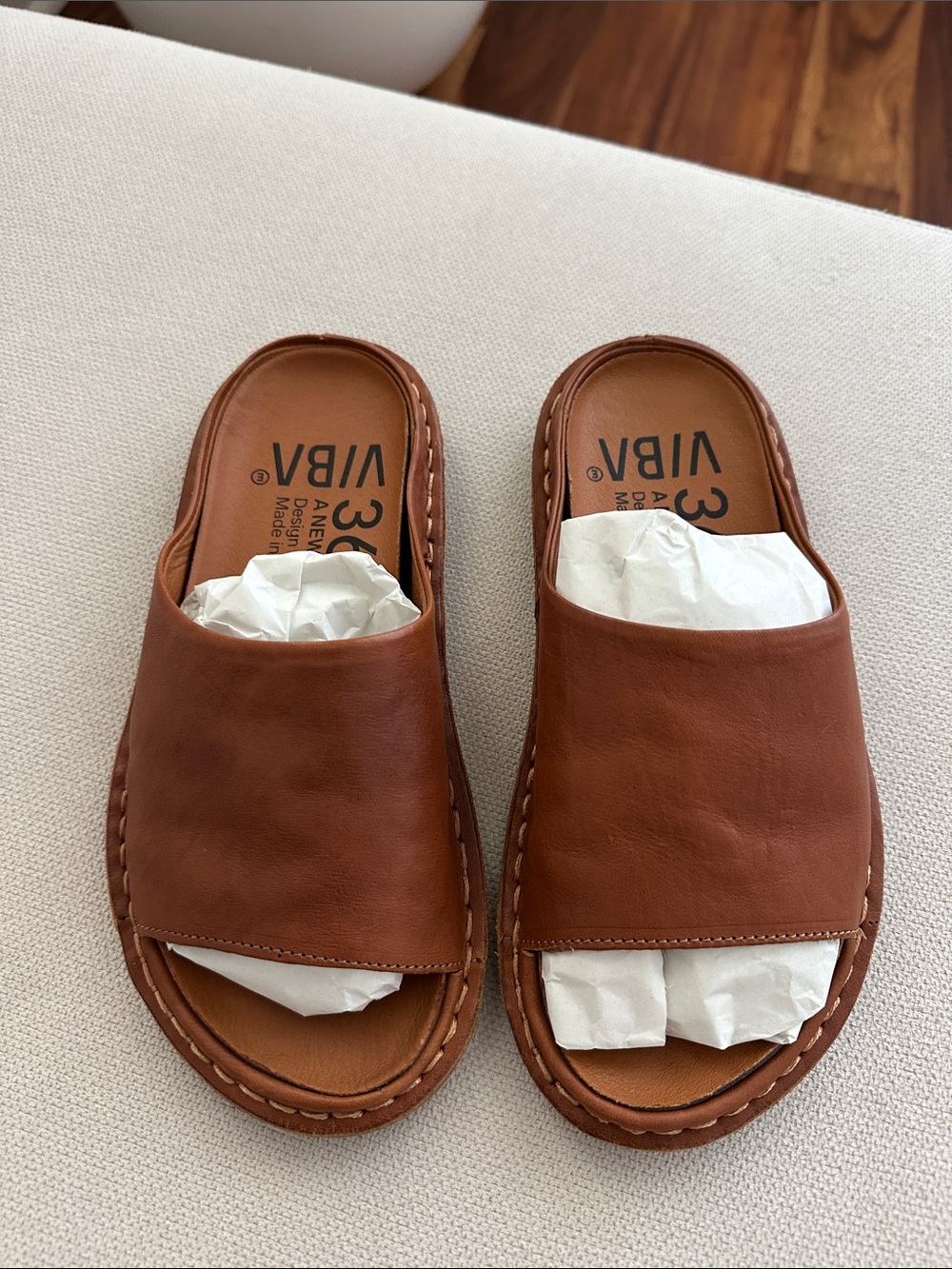 VIBAe SAINT TROPEZ LEATHER SLIDES SANDALS IN BROWN SIZE 36 - Picture 10 of 10